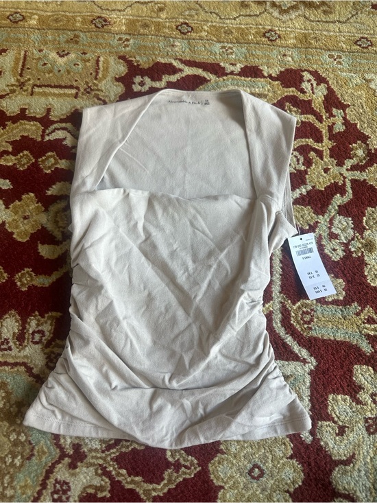 Abercrombie & Fitch Tops - Abercrombie & Fitch Neutral Beige Tank